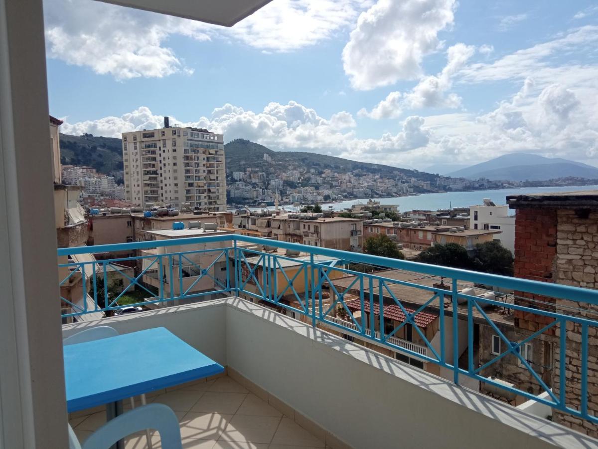 Sunny Apartment Sarandë エクステリア 写真